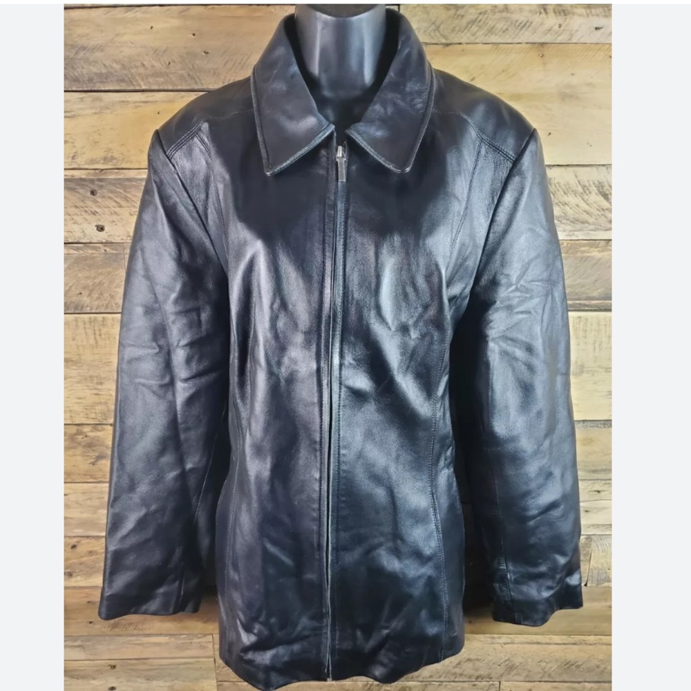 Women's Black Leather Jacket - Picture 3 of 16